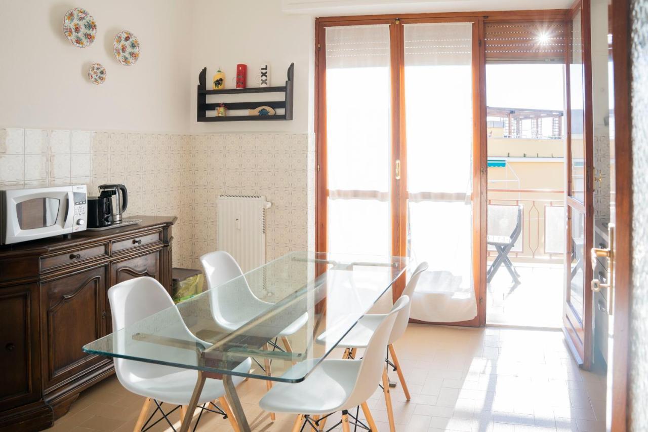 093 - Casa Panorama, Vista Mare E Vista Portofino, 500 Metri Centro Di Chiavari, Posto Auto Gratis Incluso Appartement Buitenkant foto