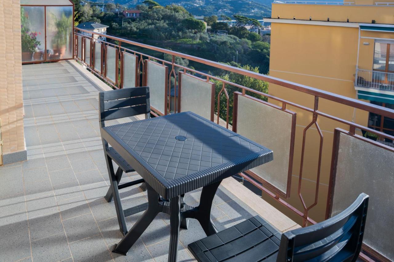 093 - Casa Panorama, Vista Mare E Vista Portofino, 500 Metri Centro Di Chiavari, Posto Auto Gratis Incluso Appartement Buitenkant foto