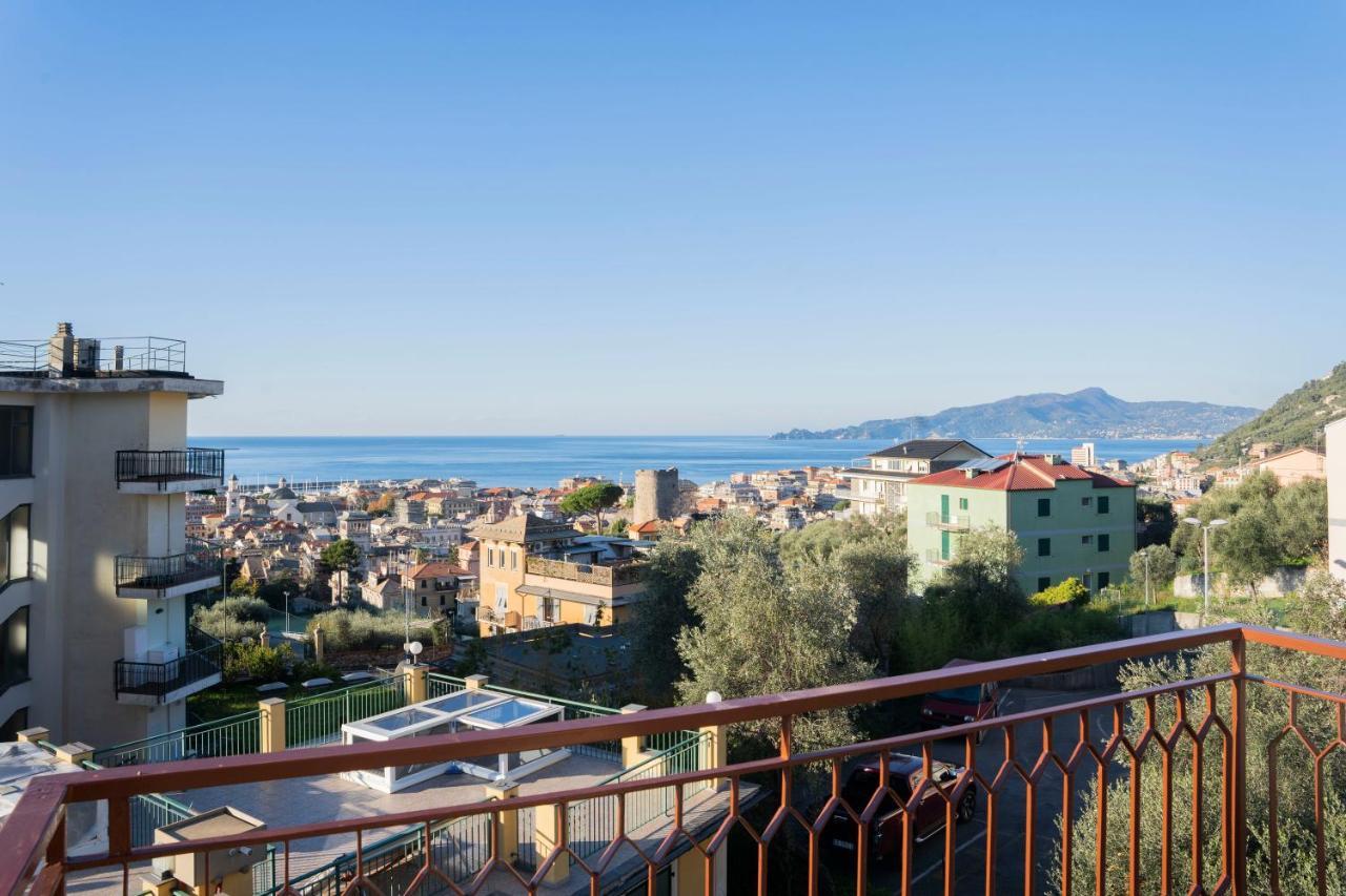 093 - Casa Panorama, Vista Mare E Vista Portofino, 500 Metri Centro Di Chiavari, Posto Auto Gratis Incluso Appartement Buitenkant foto