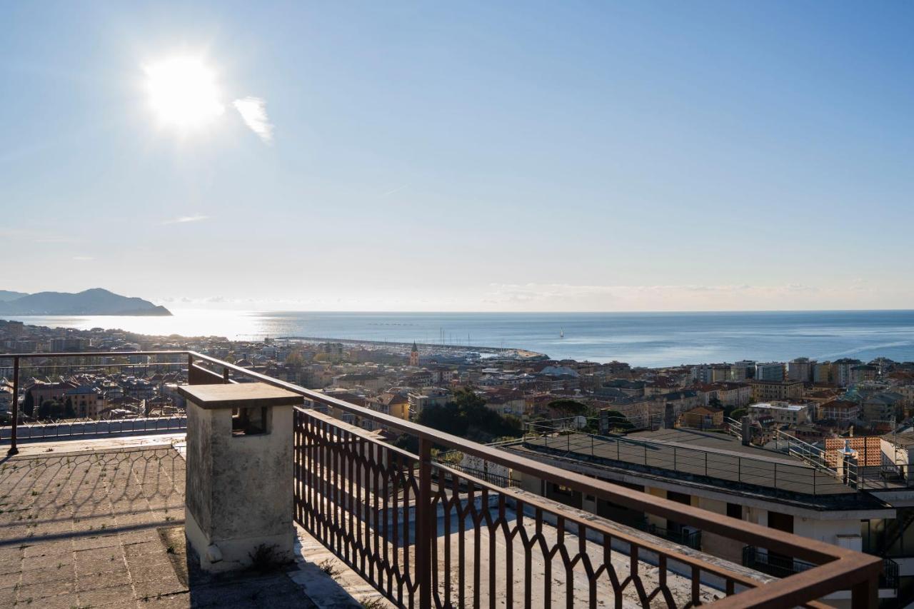093 - Casa Panorama, Vista Mare E Vista Portofino, 500 Metri Centro Di Chiavari, Posto Auto Gratis Incluso Appartement Buitenkant foto