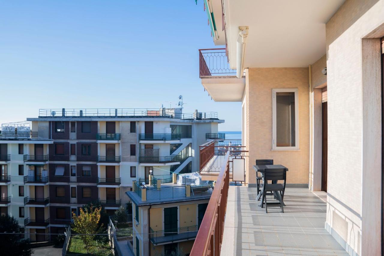 093 - Casa Panorama, Vista Mare E Vista Portofino, 500 Metri Centro Di Chiavari, Posto Auto Gratis Incluso Appartement Buitenkant foto